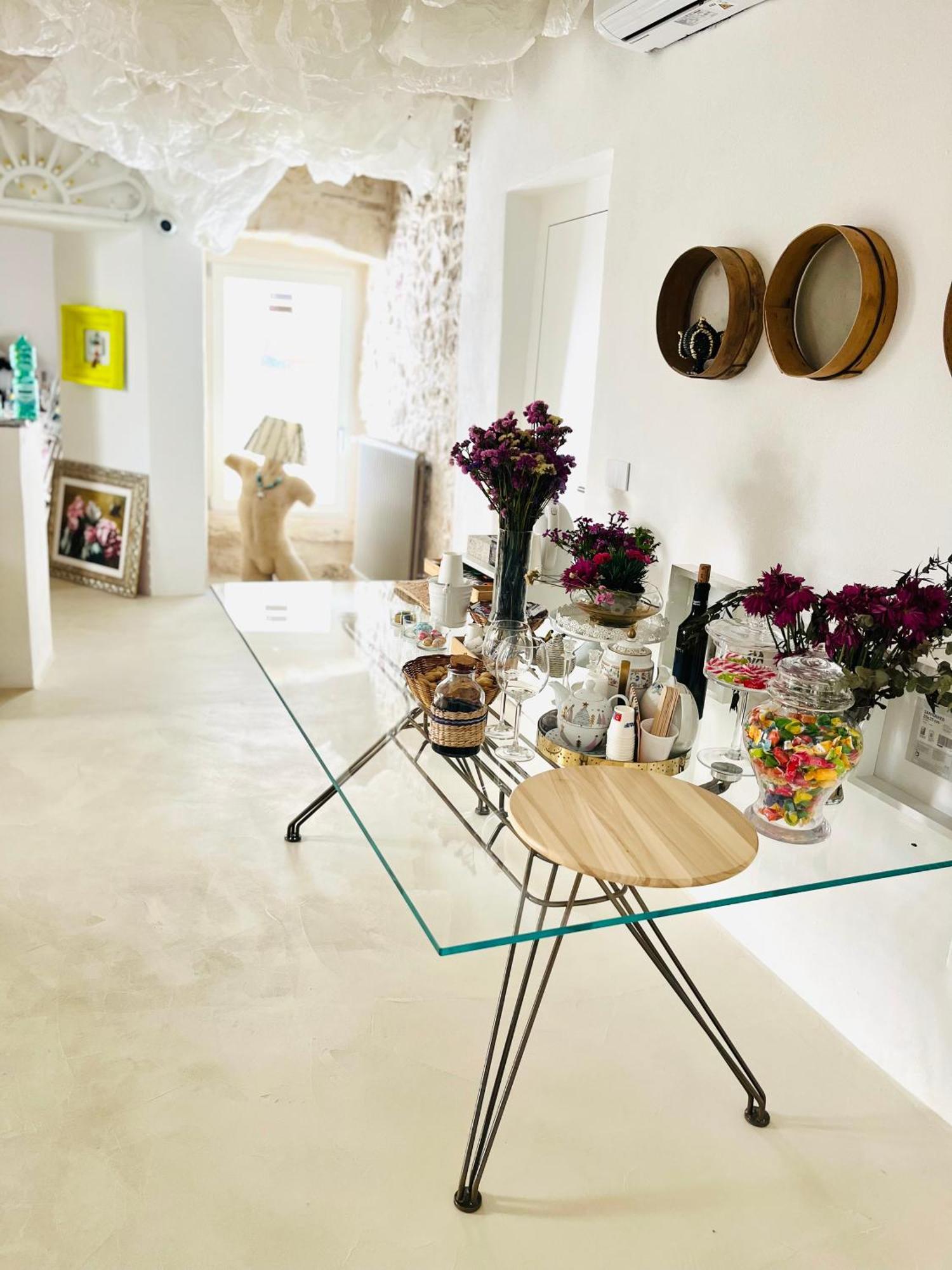 אקואוויווה דלה פונטי Hydria Guest House Art Gallery מראה חיצוני תמונה